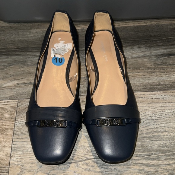 London Fog Collection LFW-Carlana Size 10M - Picture 2 of 9